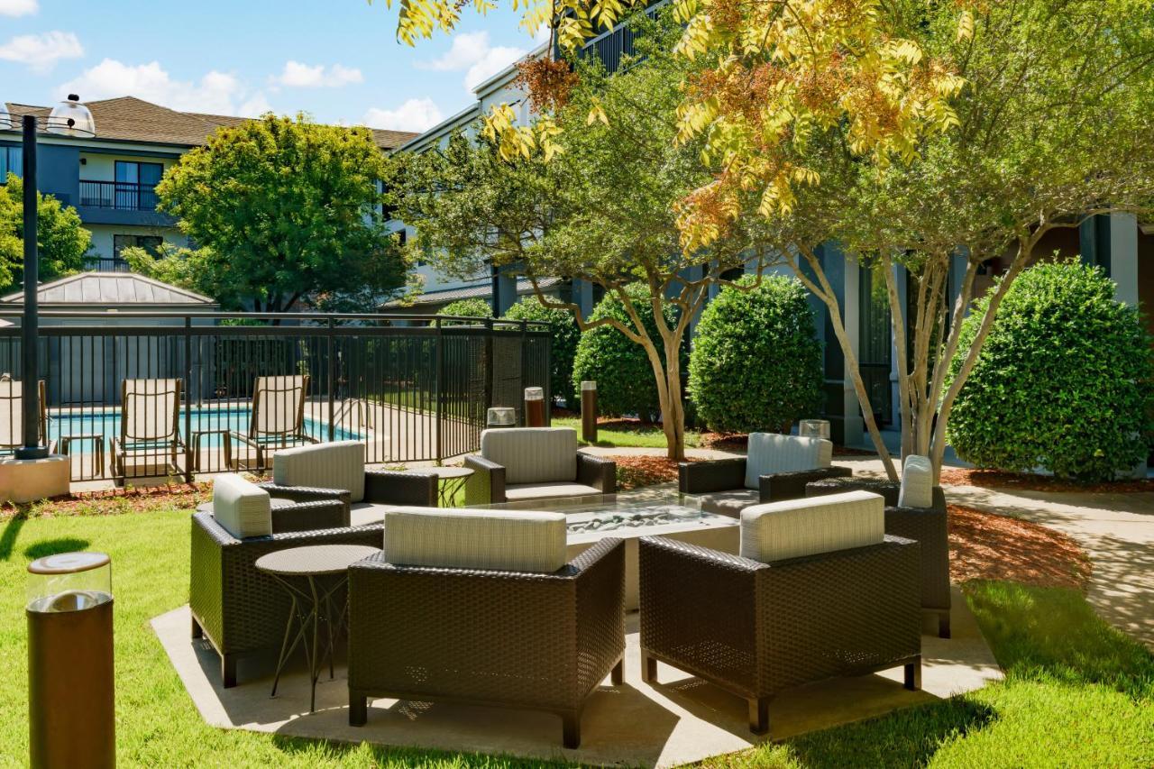 Courtyard By Marriott Dallas Lewisville Exterior photo